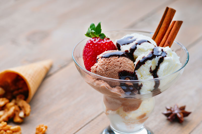 Summer Party Recipe: Homemade Chocolate Ice Cream