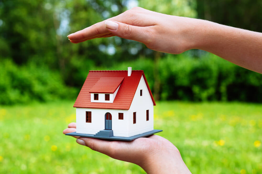 Do I Need More than a Basic Homeowners Insurance Policy?